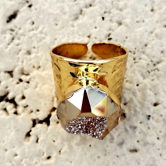 New Huge Titanium Window Druzy Adjustable Gold Ring. - Picture 15 of 16